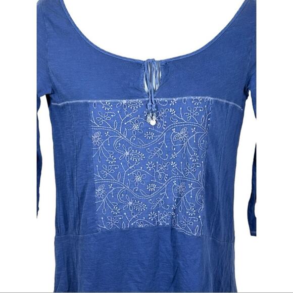 American Eagle Boho Peasant Chambray Embroidered Top Casual Blouse Size Small - Picture 3 of 14